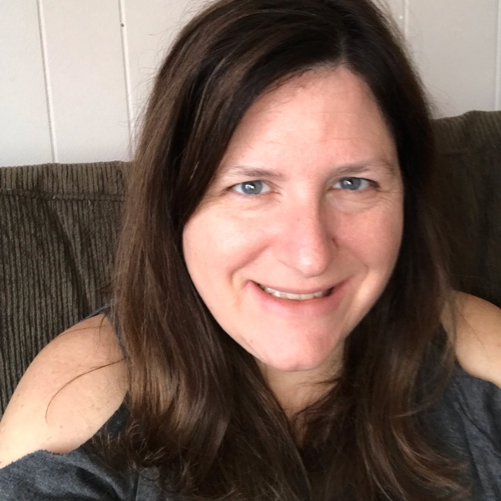 Meet your Posher, Debbie